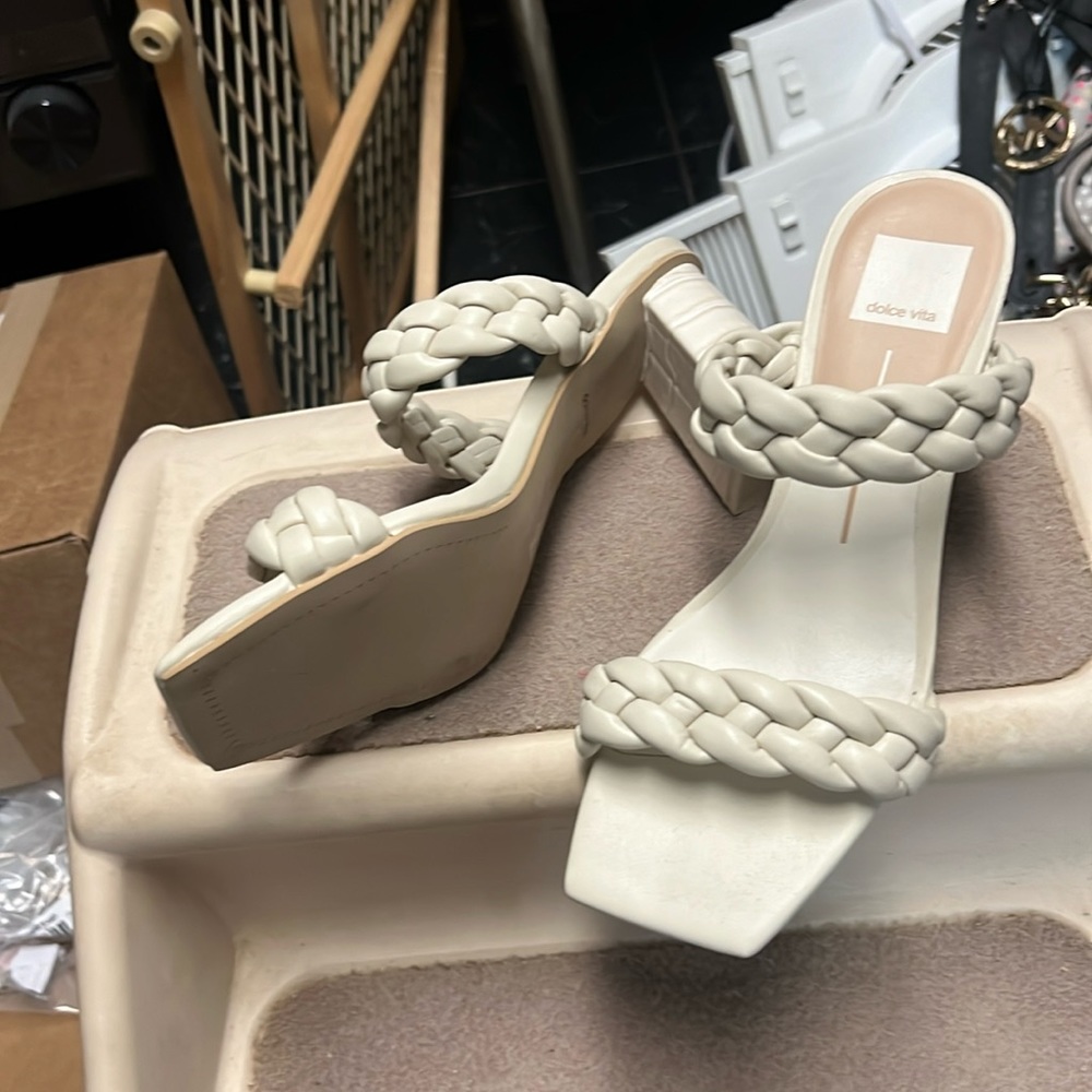 Never worn dolce vita shoes